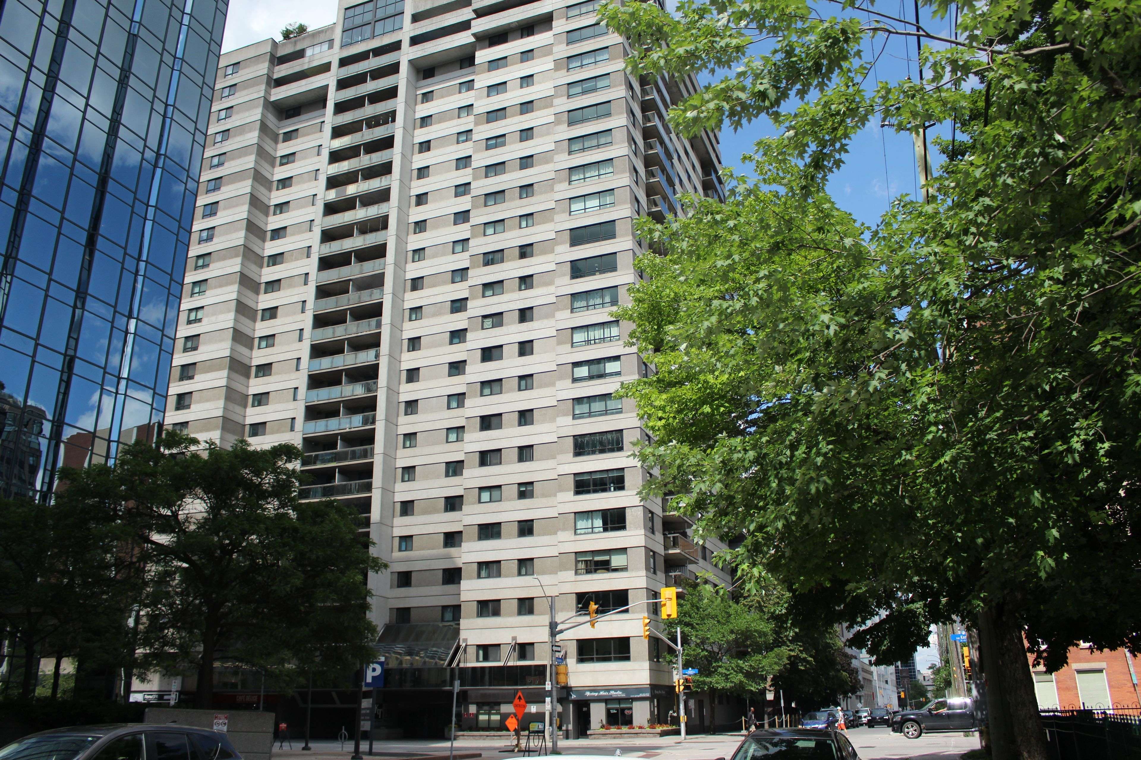 Ottawa Centre, ON K2P 2K8,199 Kent ST #2101