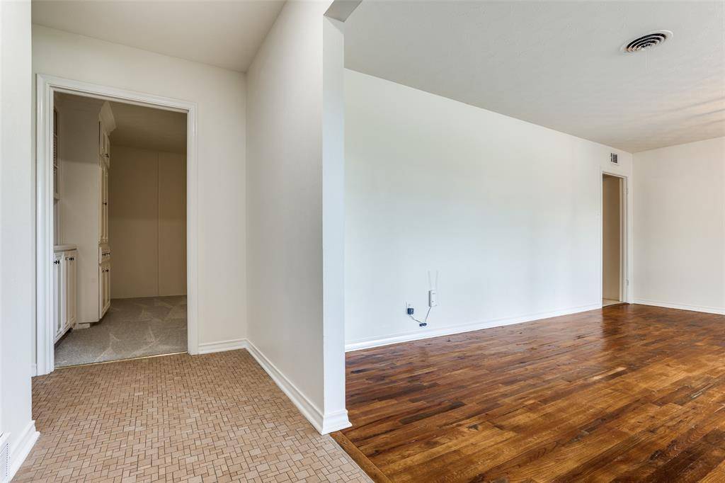 Richardson, TX 75081,308 S Grove Road