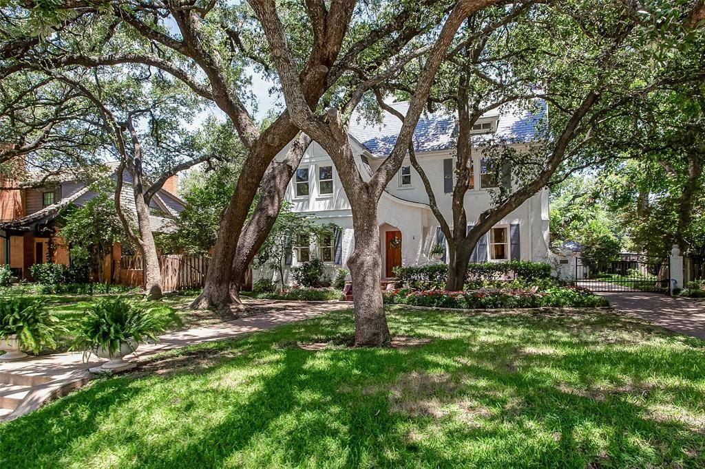 Fort Worth, TX 76116,6224 Curzon Avenue