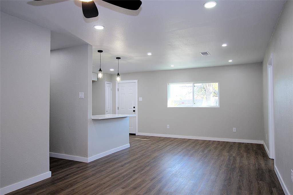 Garland, TX 75043,810 Laguna Drive