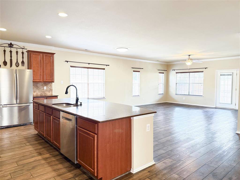 The Colony, TX 75056,5921 Stone Mountain Road