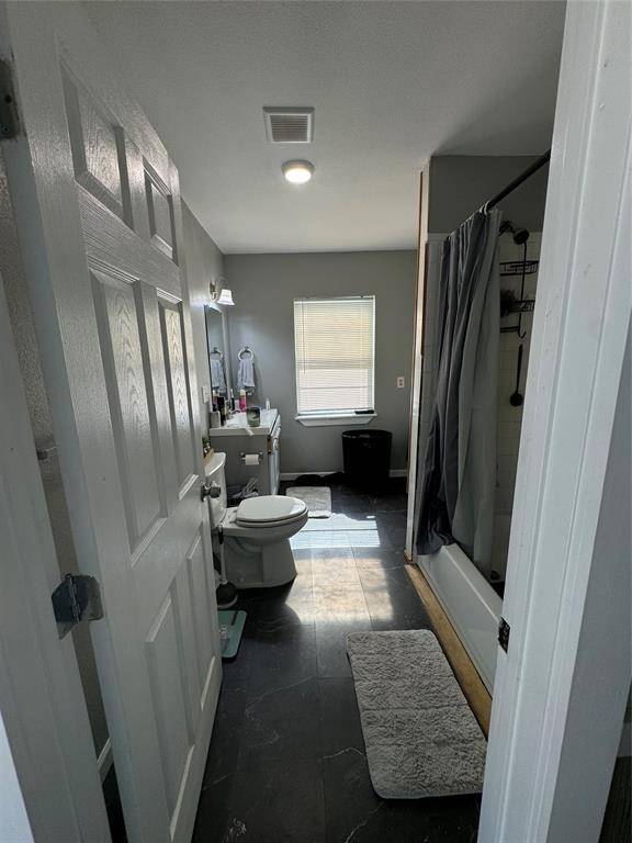 Denison, TX 75020,715 W Monterey Street