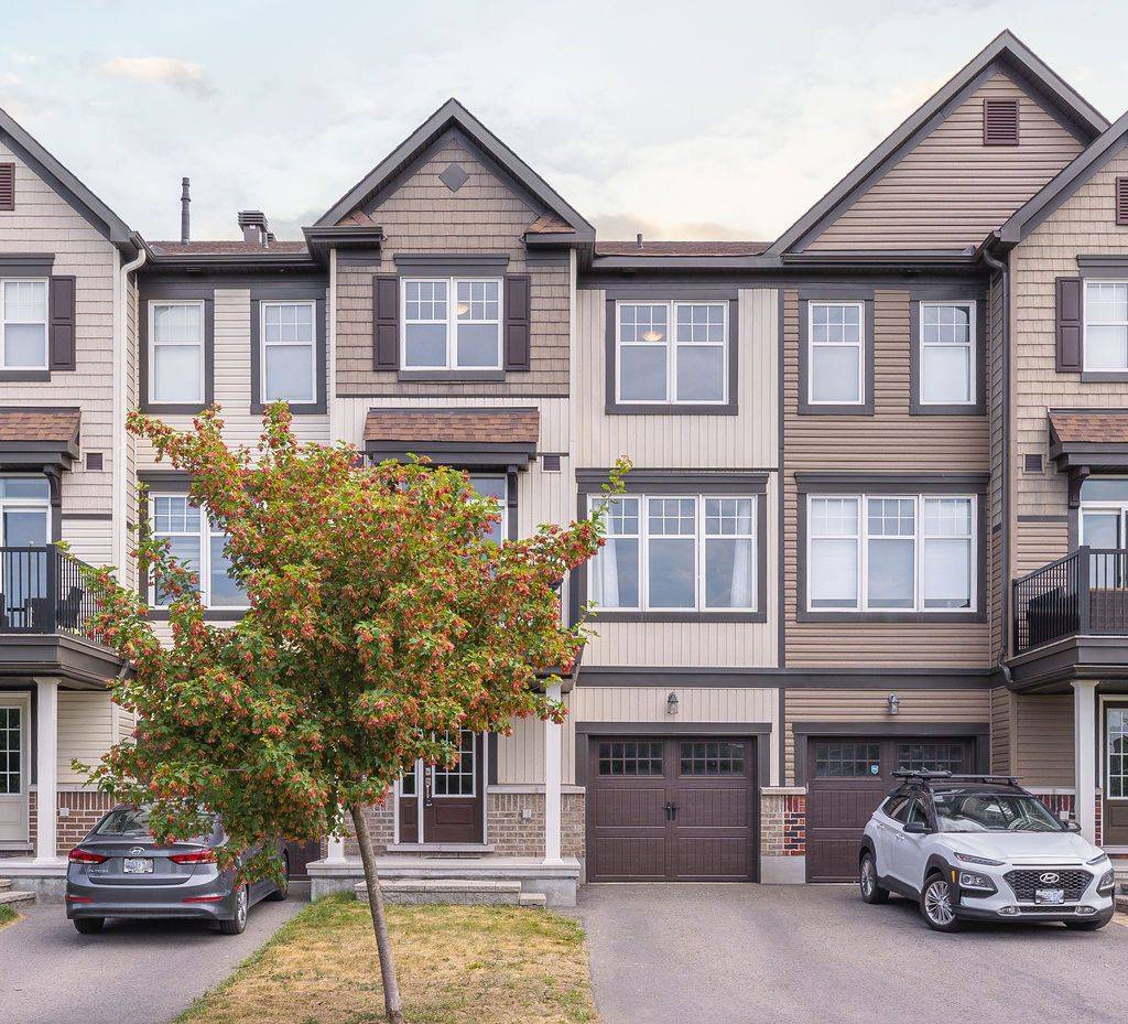 Orleans - Cumberland And Area, ON K4A 1C1,215 Yellowcress WAY
