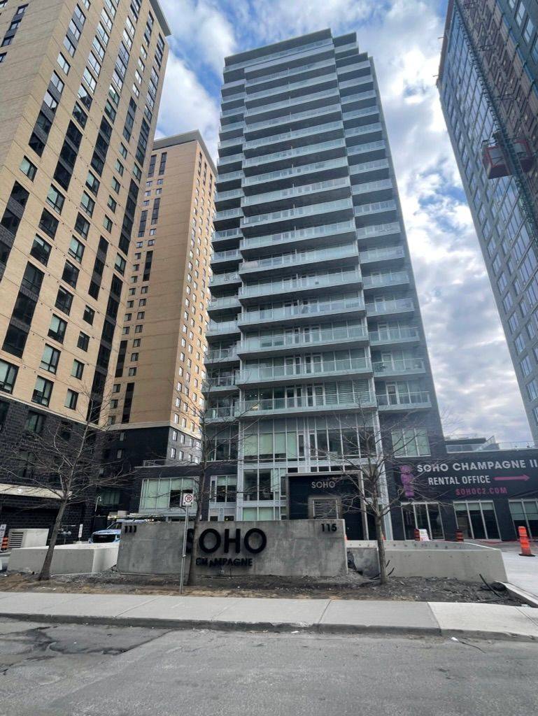 Dows Lake - Civic Hospital And Area, ON K1S 5V3,111 CHAMPAGNE AVE #1510