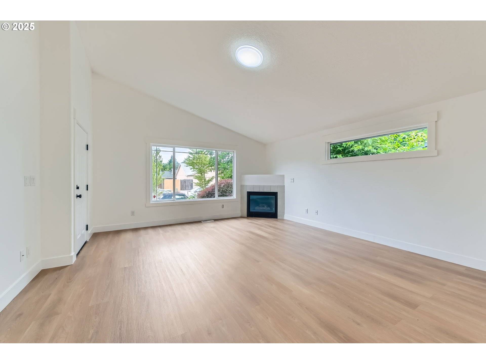 Portland, OR 97236,13922 SE CORA ST