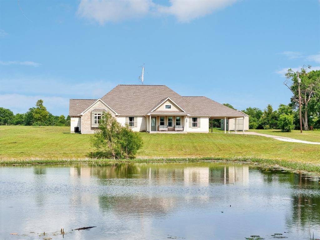 Leonard, TX 75452,108 N Westlake Drive