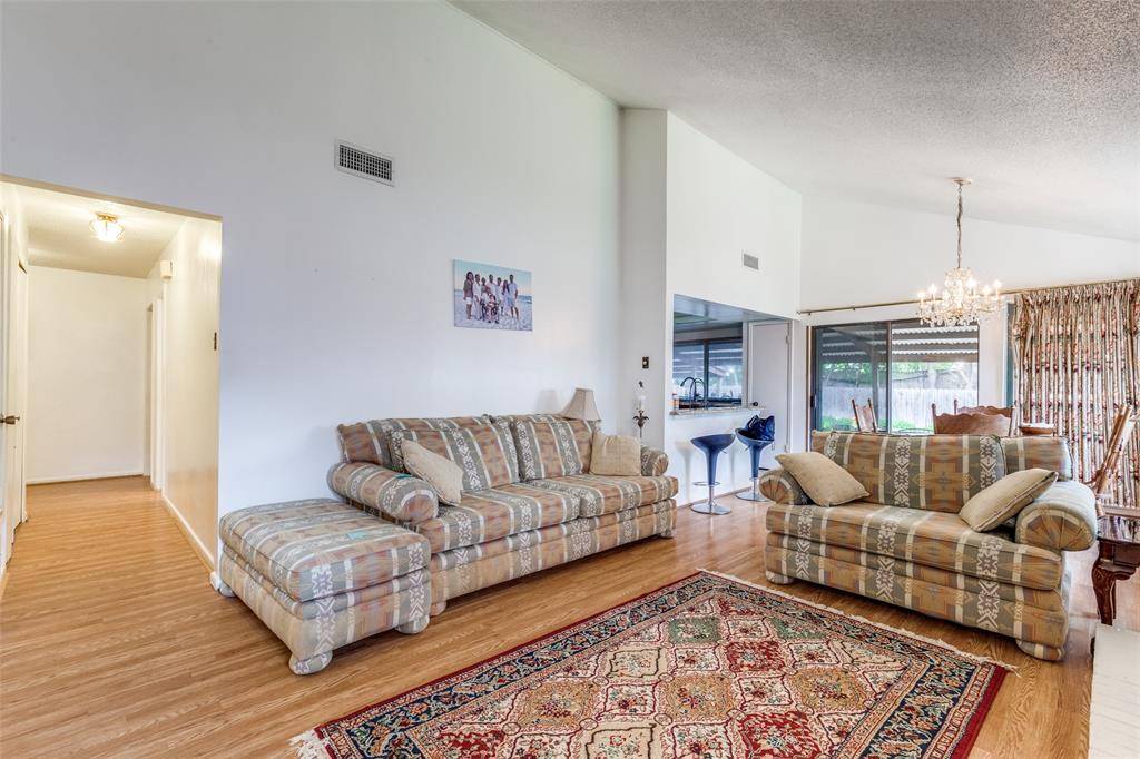 Carrollton, TX 75007,2605 Elk Grove Road