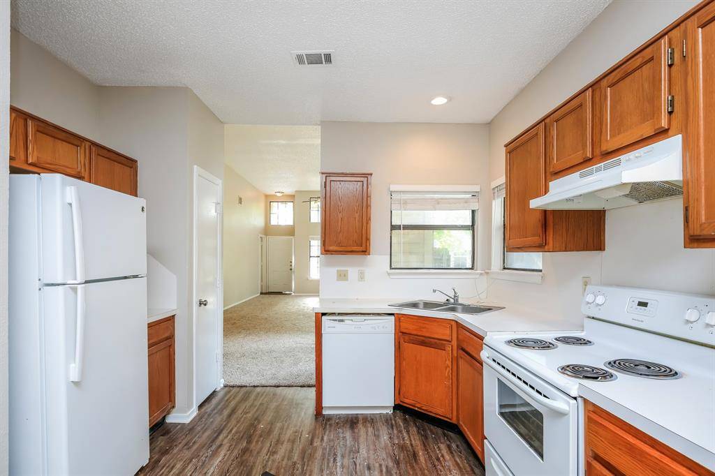 Arlington, TX 76001,6216 Fairlane Drive
