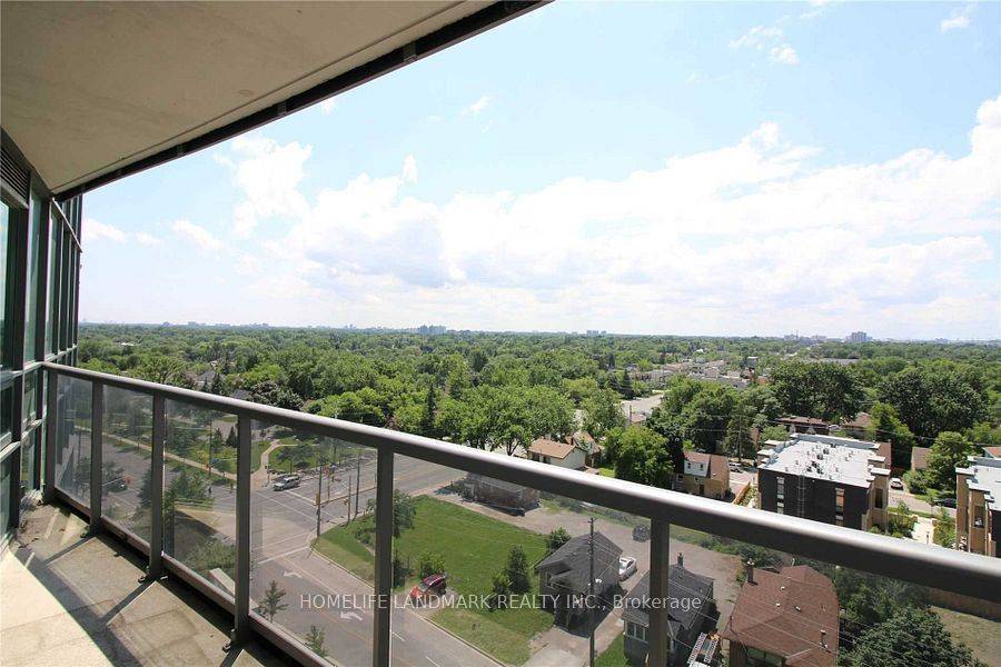 Toronto C07, ON M2M 4M7,15 Greenview AVE #1011