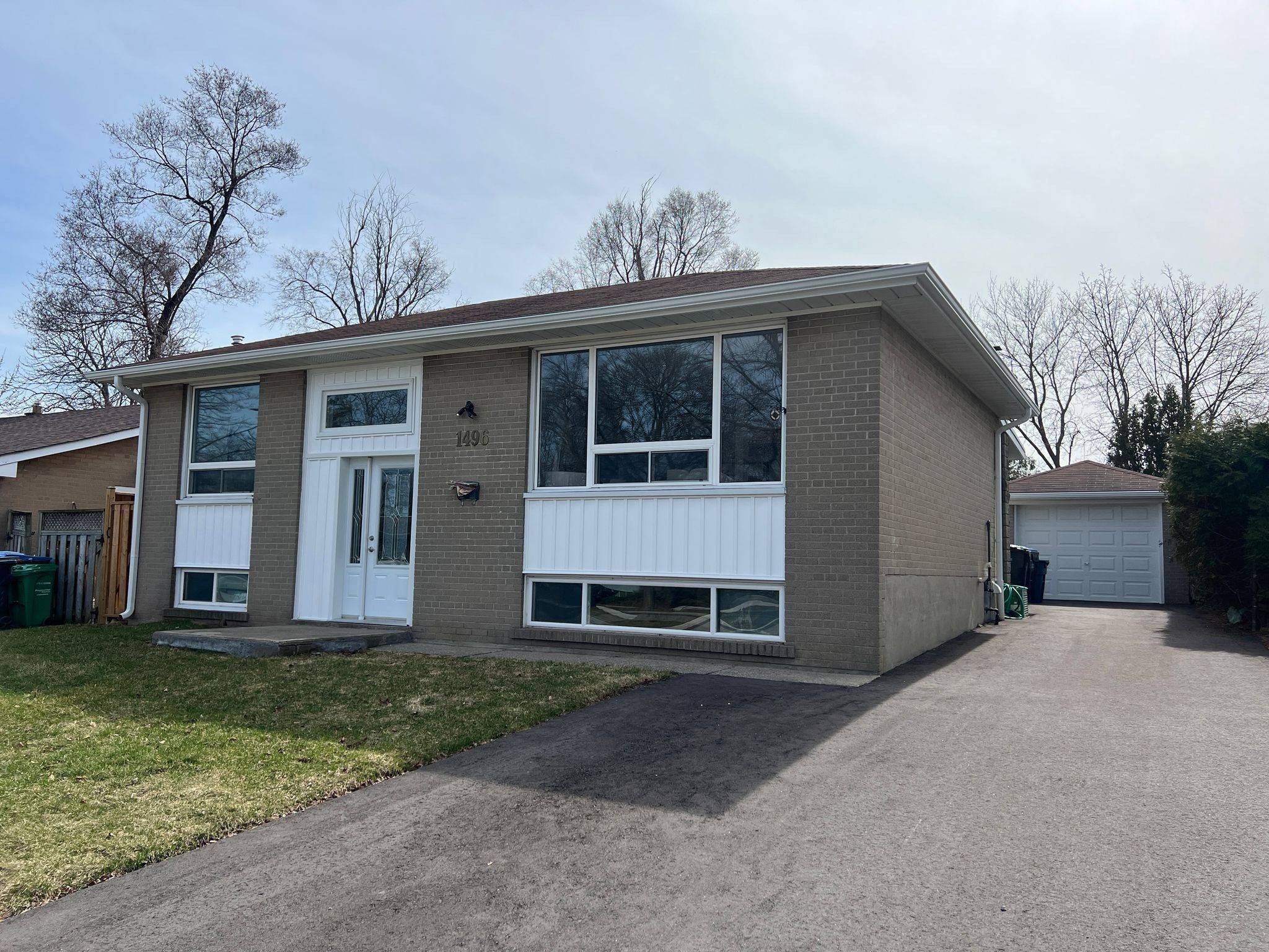 Mississauga, ON L5J 3W4,1496 Karenza RD