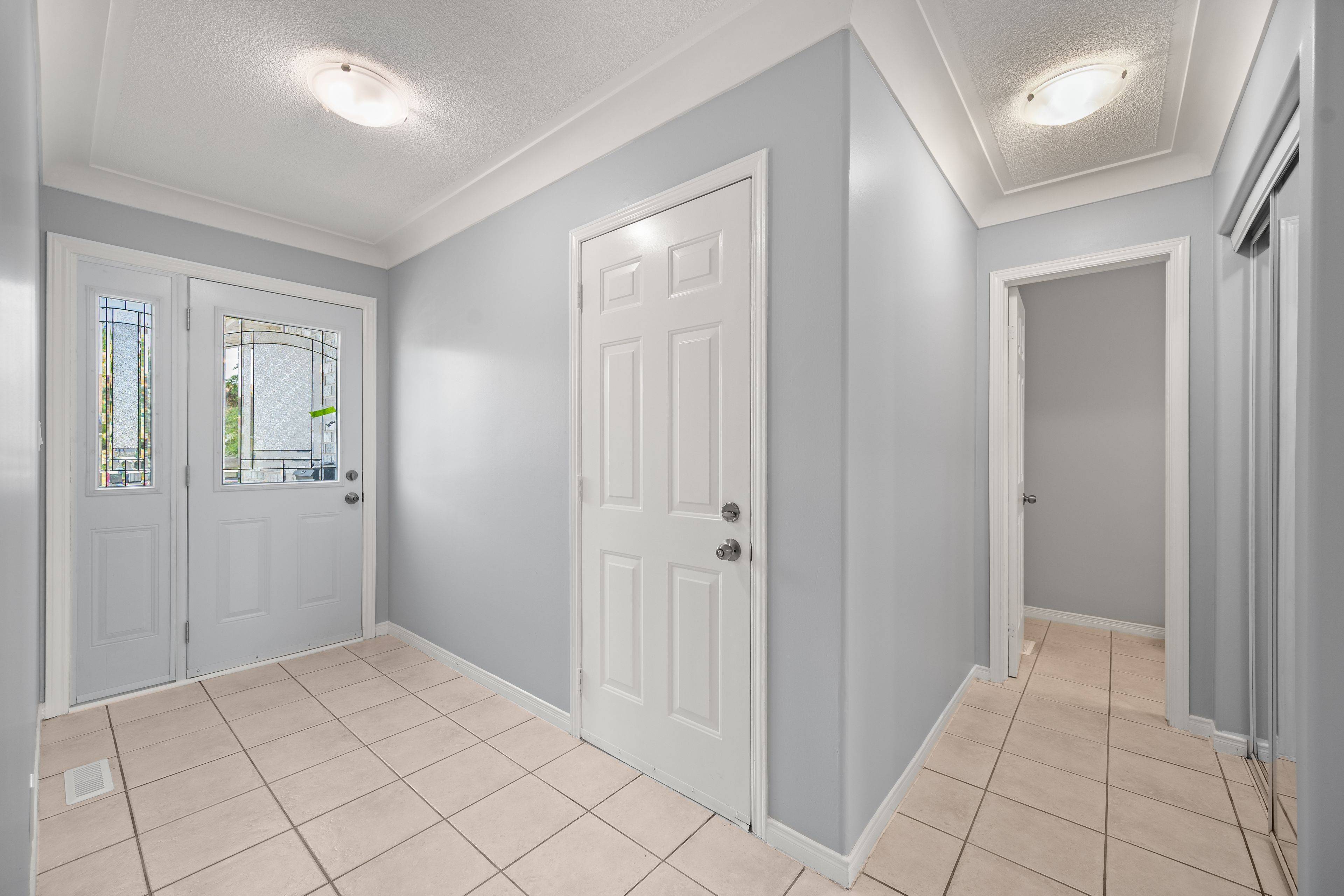 Kingston, ON K7P 2W2,1318 Brackenwood CRES