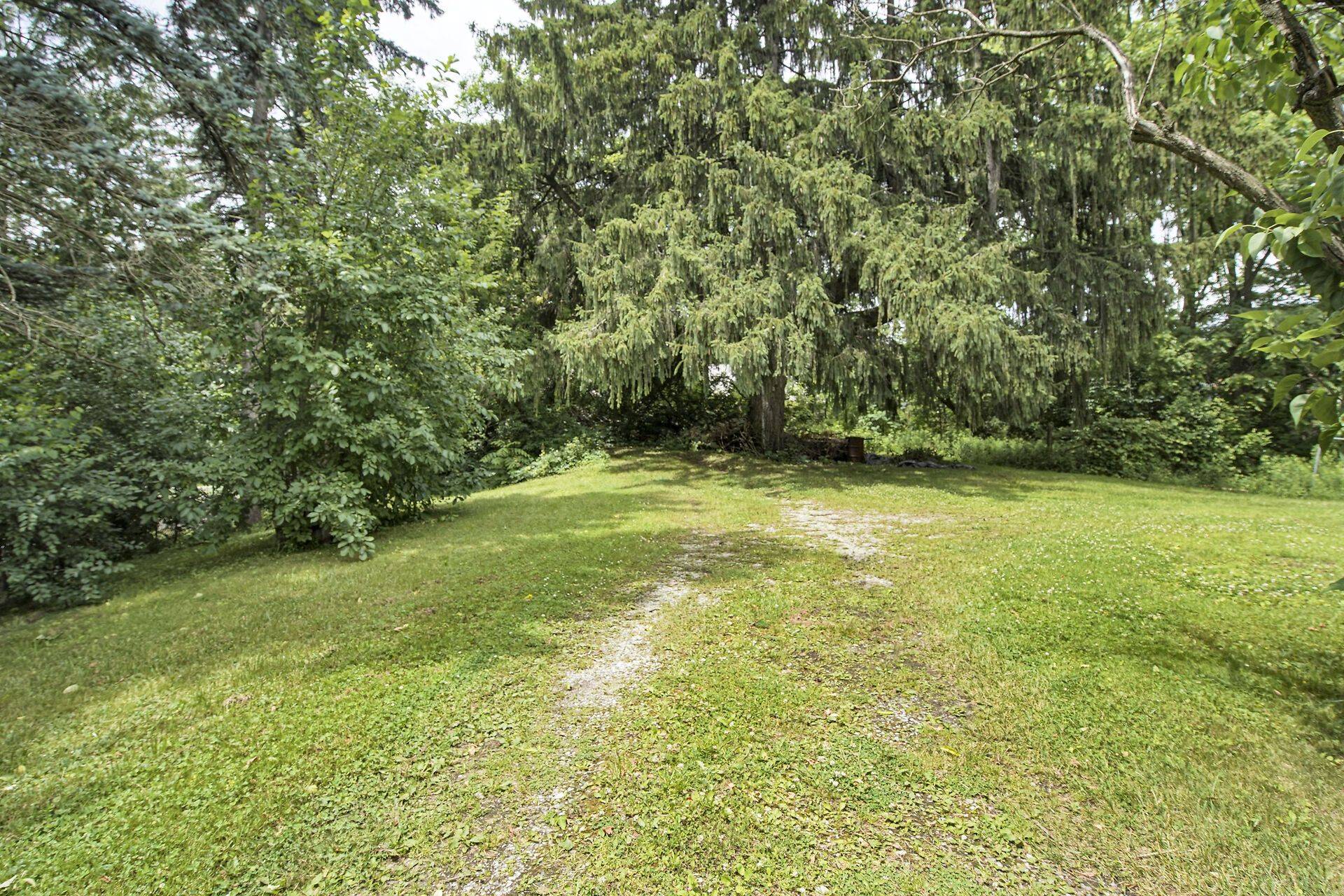 London South, ON N6K 1X6,545 Westmount DR