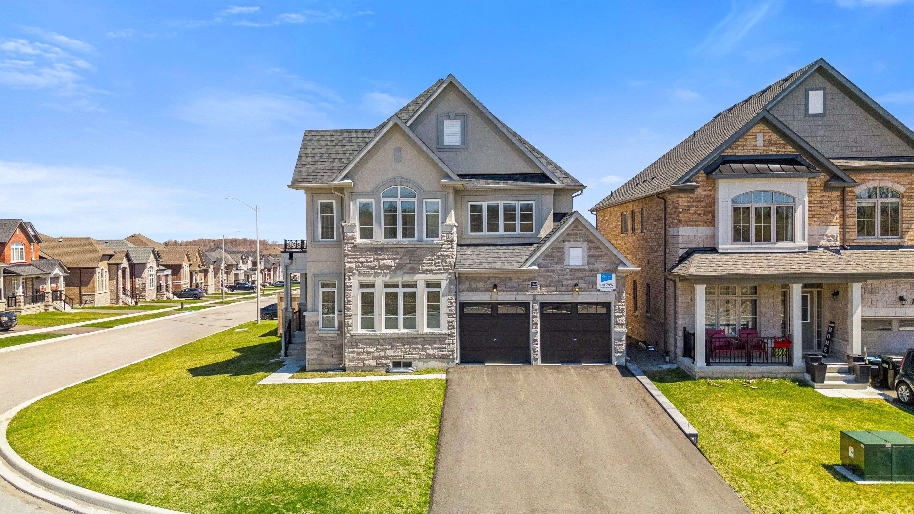 Innisfil, ON L9S 4W1,1422 Broderick ST