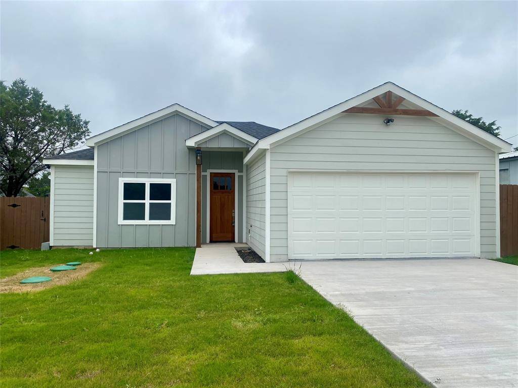 Granbury, TX 76048,2604 Creekview Drive