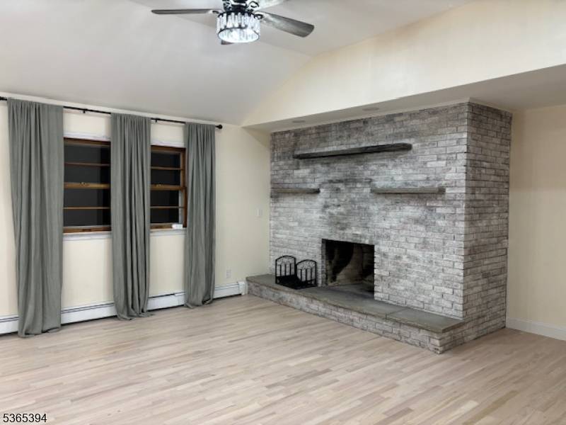 North Haledon Boro, NJ 07508,81 Roosevelt Ave