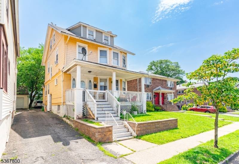 Rahway City, NJ 07065,1705 Essex St