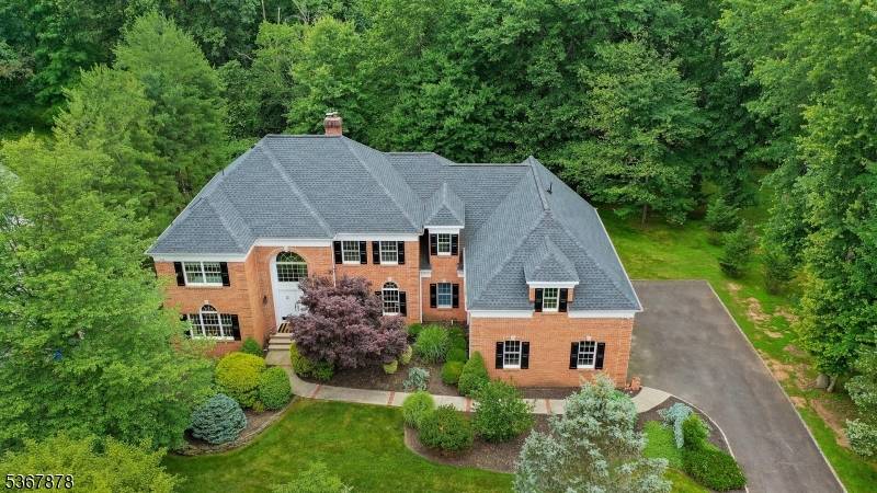 Warren Twp., NJ 07059,64 Sneider Rd