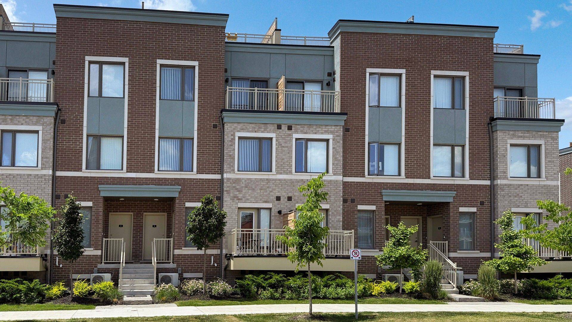 Toronto W06, ON M8V 0J6,260 Twelfth ST #5