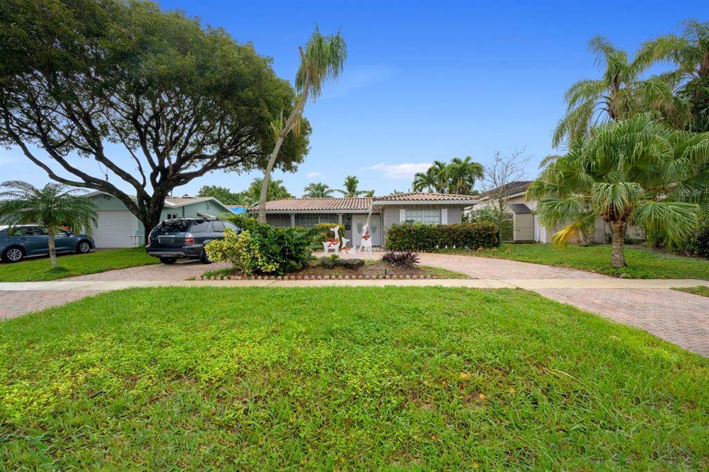 Hollywood, FL 33019,[StreetName,UnitNumber,StreetNumber,StreetDirPrefix]
