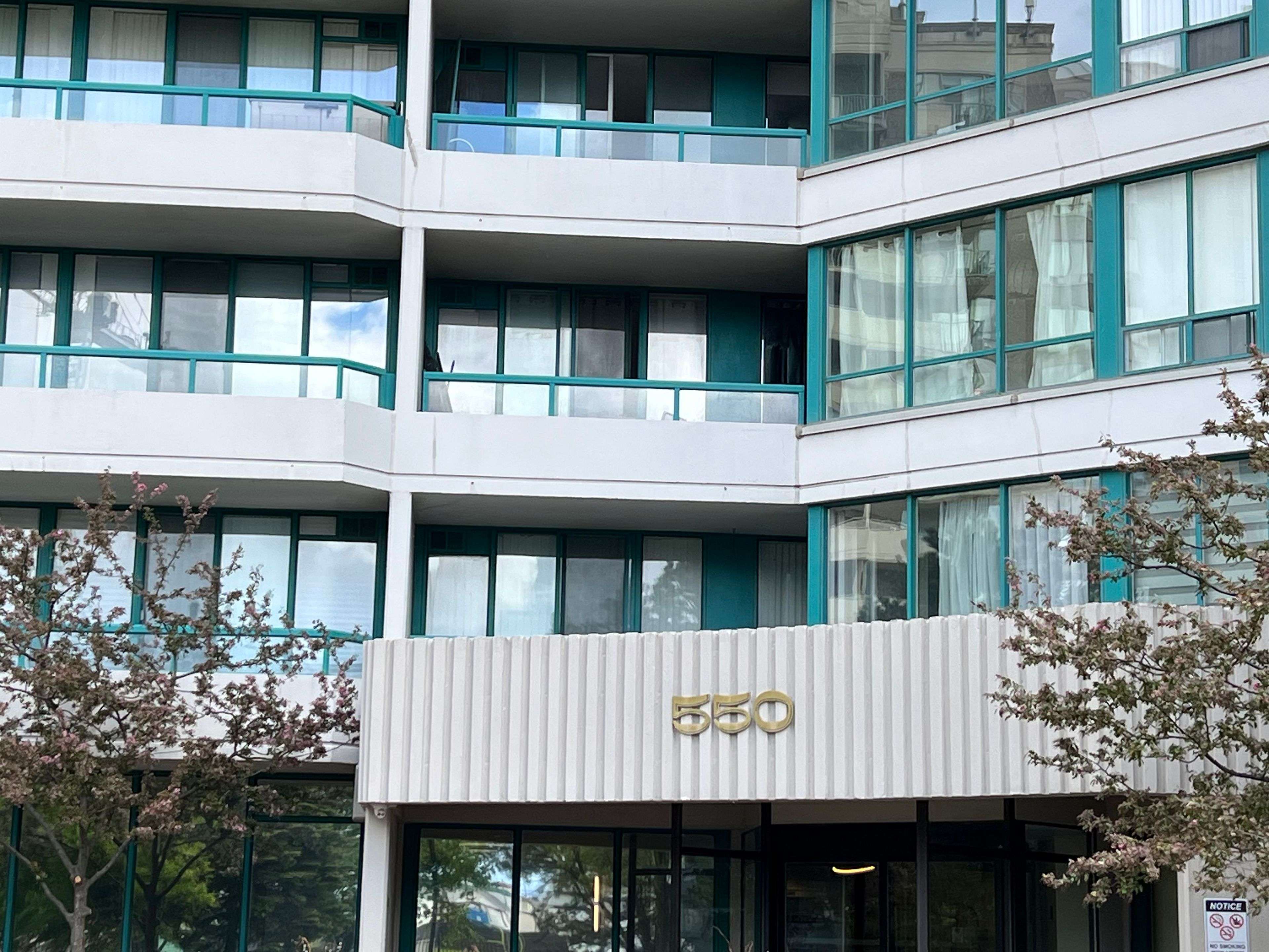 Mississauga, ON L5B 3Y4,550 Webb DR #UPH #12