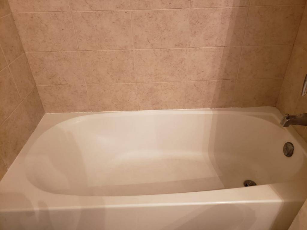 Miami, FL 33156,9066 SW 73rd Ct #305