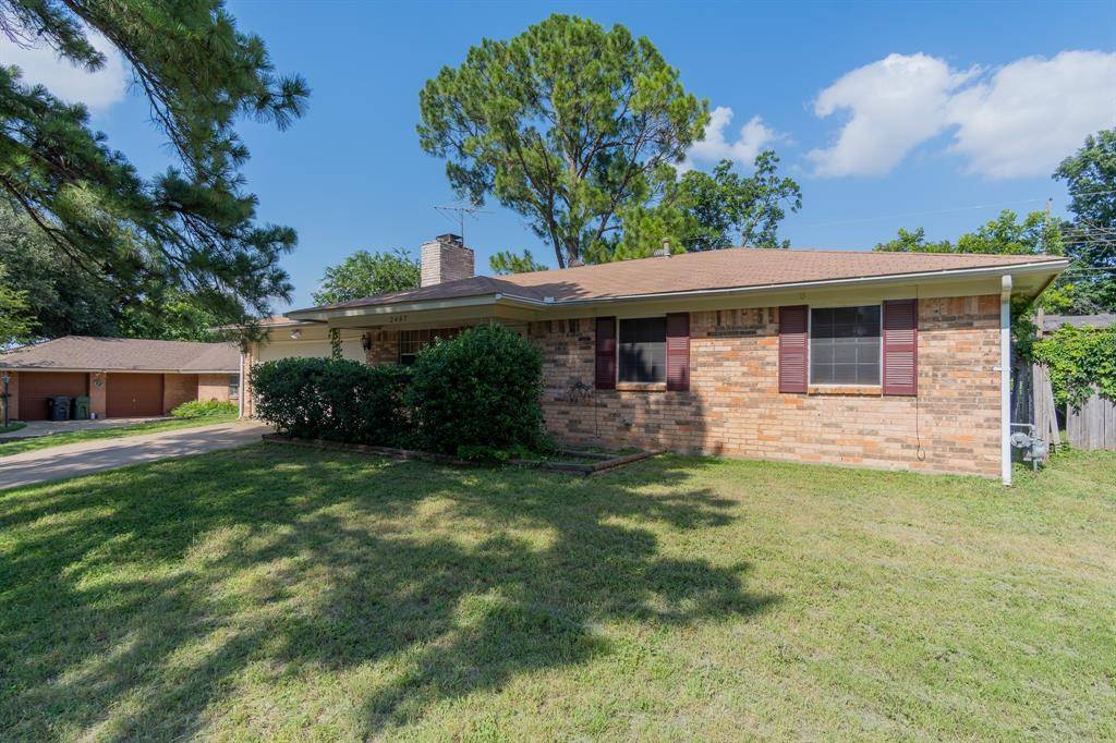 Arlington, TX 76016,2407 Hilldale Boulevard