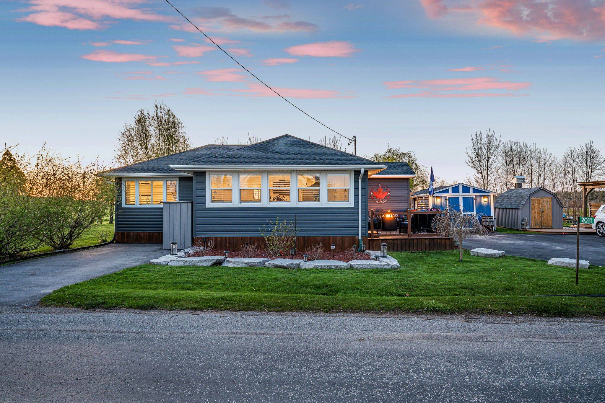 Haldimand, ON N1A 2W8,2011 Lakeshore RD