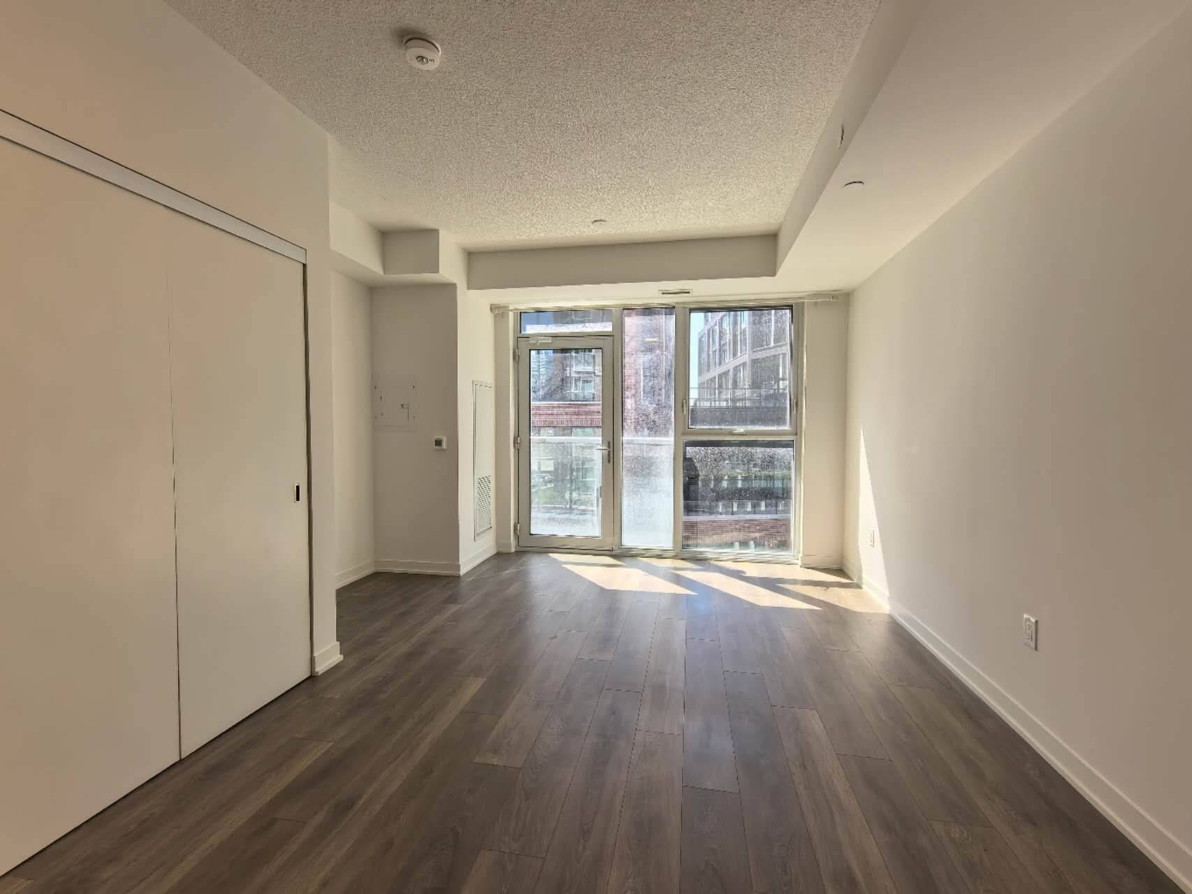 Toronto C08, ON M5A 4J9,20 Richardson ST #409