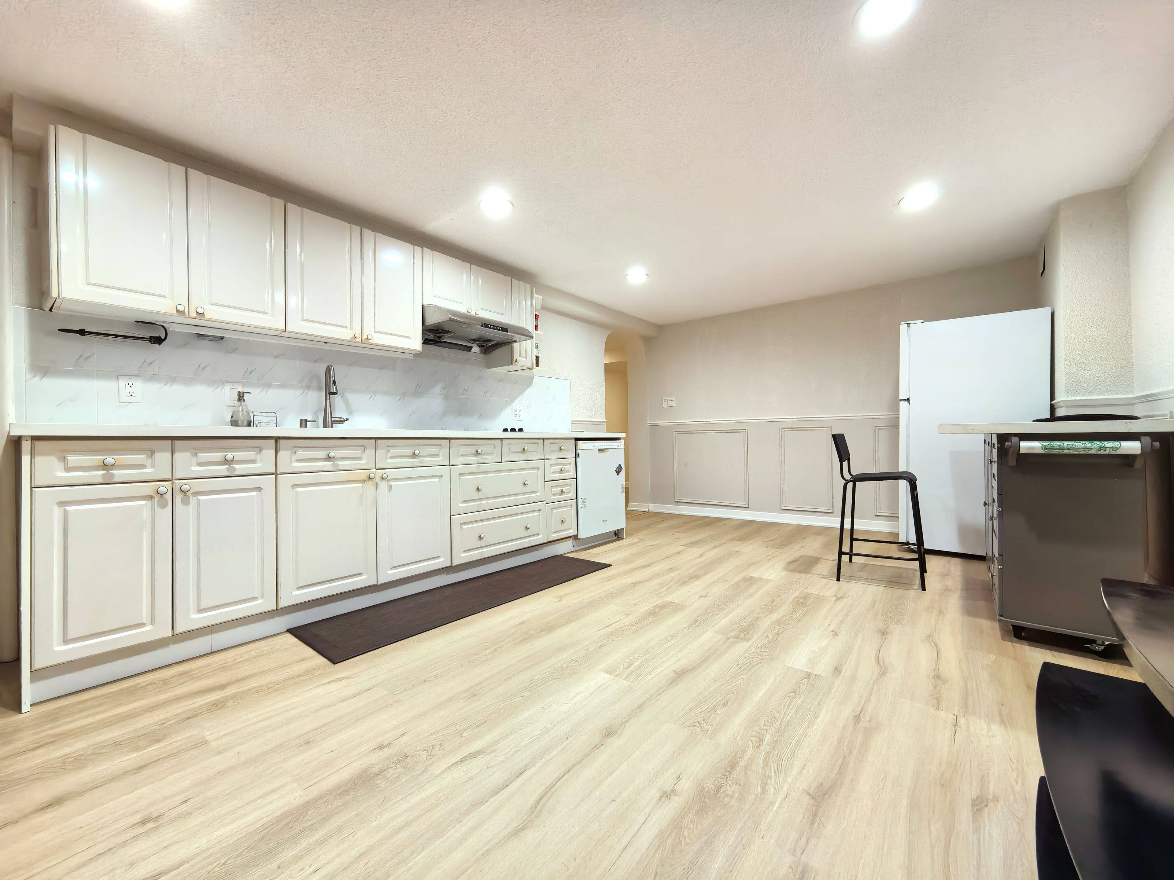 Markham, ON L3T 4H4,31 German Mills RD #Bsmt