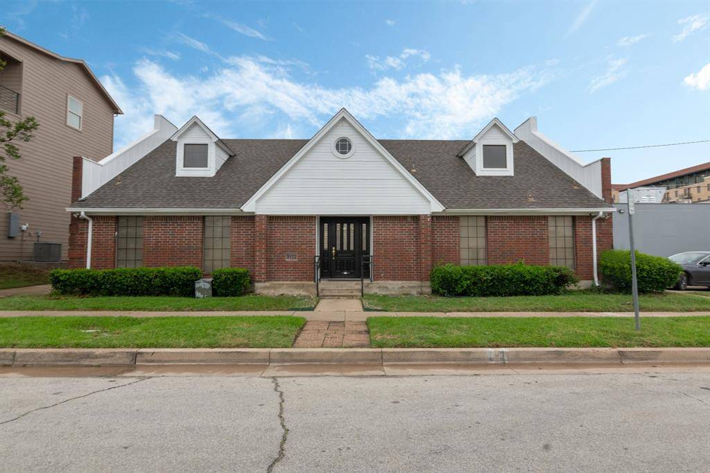 Fort Worth, TX 76109,3112 Lubbock Avenue