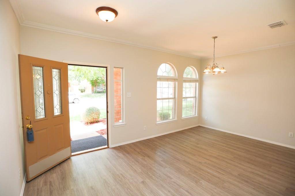 Rowlett, TX 75089,10606 Greenbriar Lane