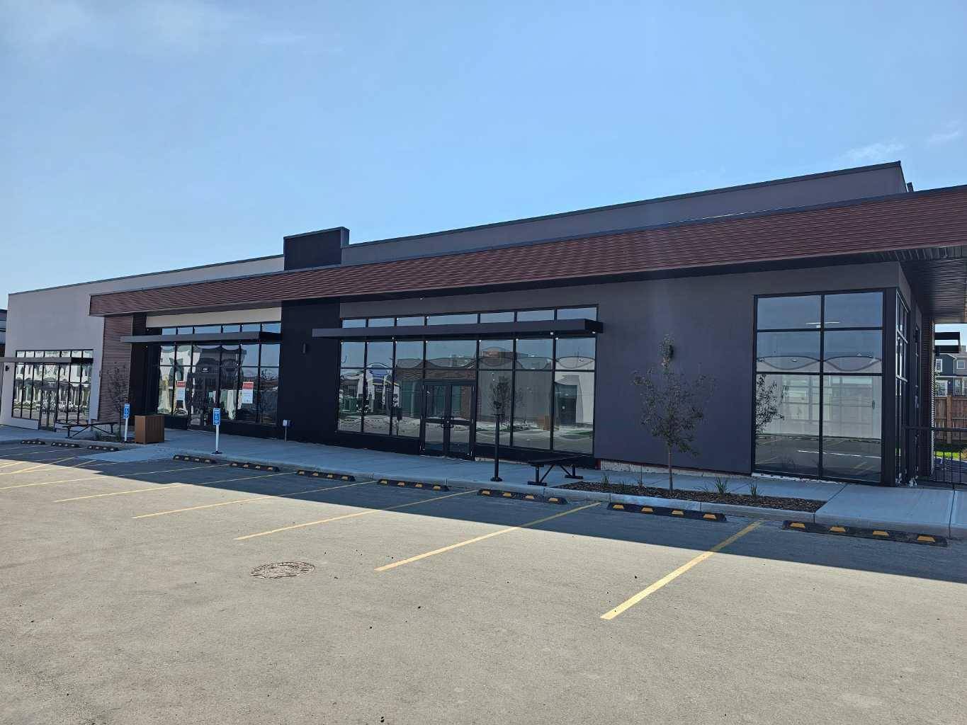 Calgary, AB T3R2A4,3950 Sage Hill DR NW #130