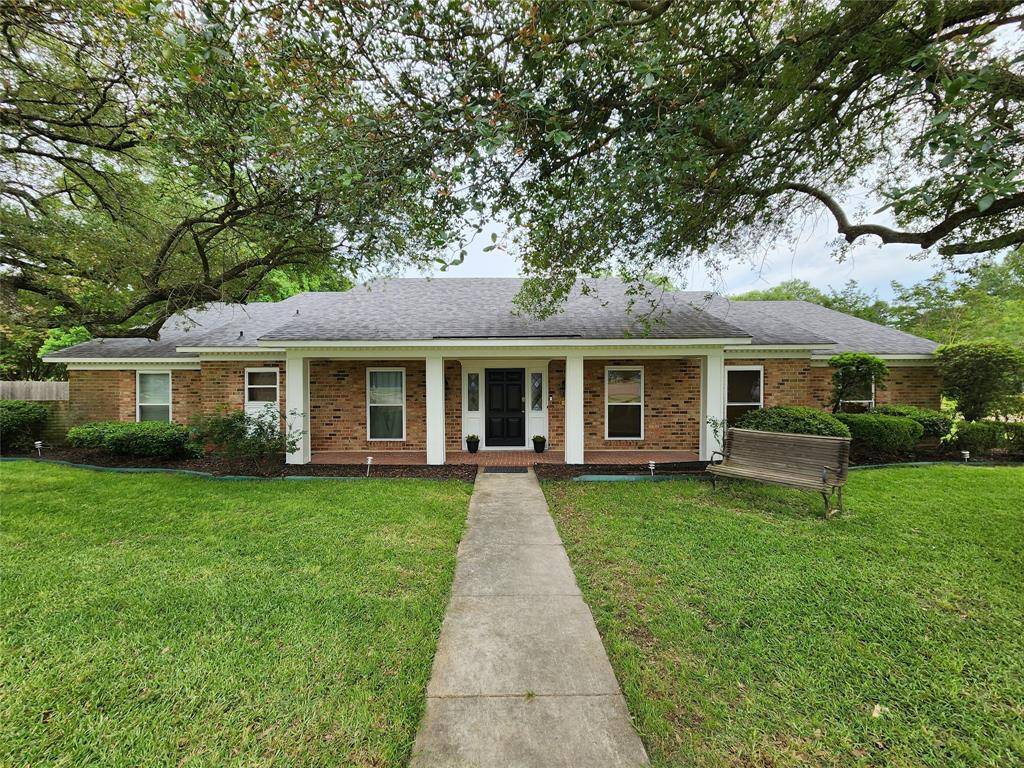 Shreveport, LA 71106,589 Spring Lake Drive