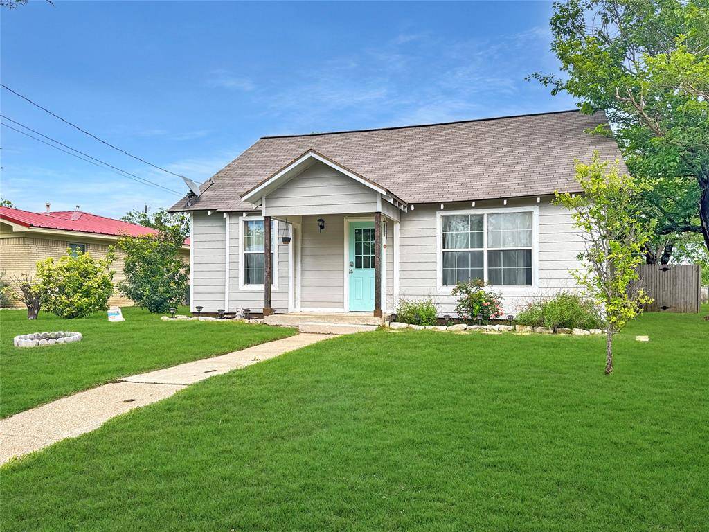 Dublin, TX 76446,115 N Davies Street