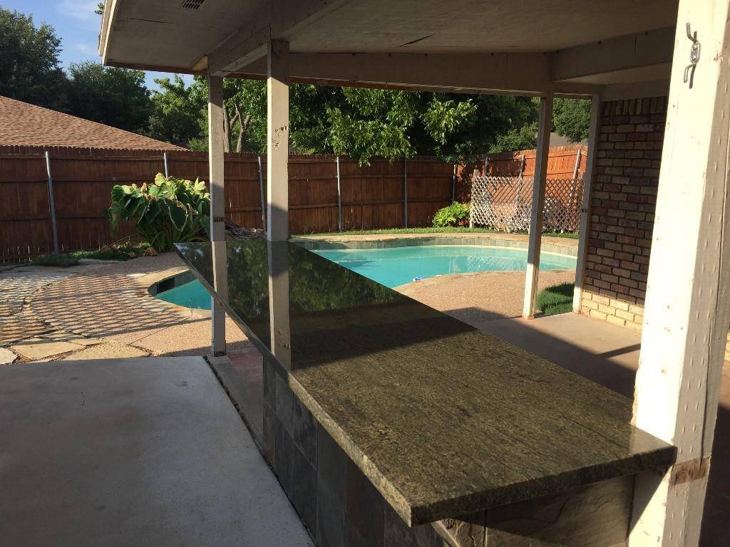 Benbrook, TX 76126,333 Meadowhill Drive