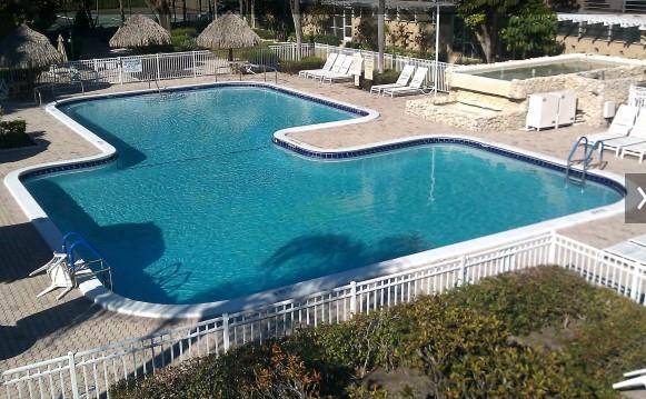 Plantation, FL 33317,406 NW 68th Ave #319