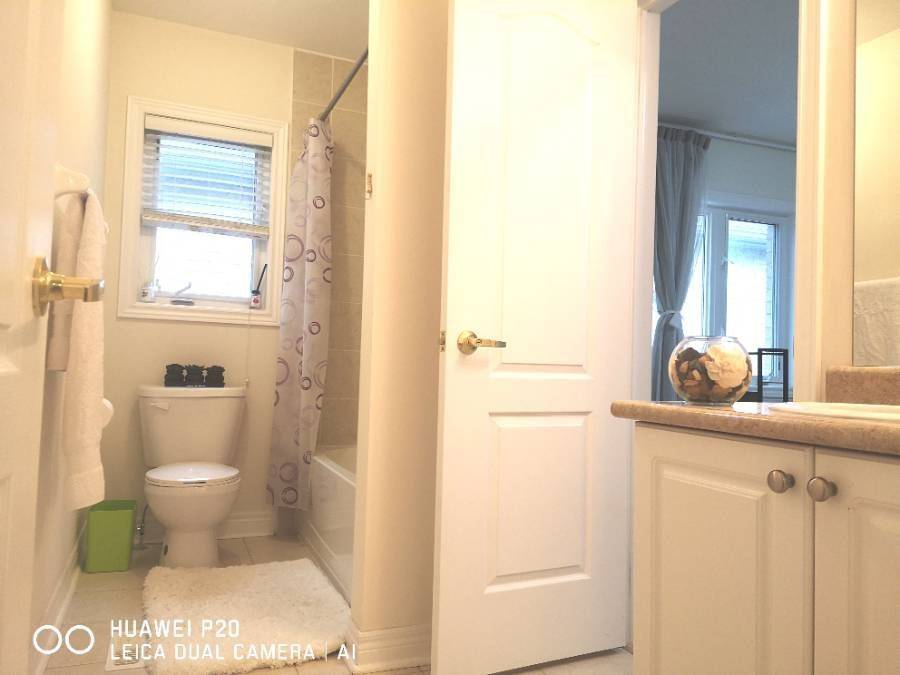 Markham, ON L6E 0E3,25 Maria RD #2nd F