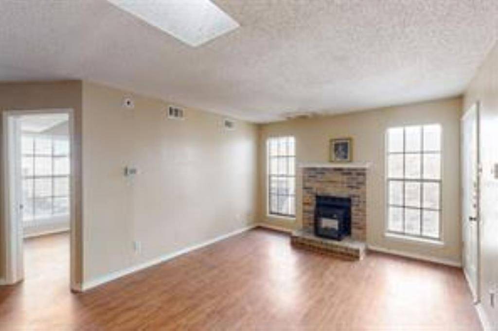 Dallas, TX 75243,9520 Royal Lane #317