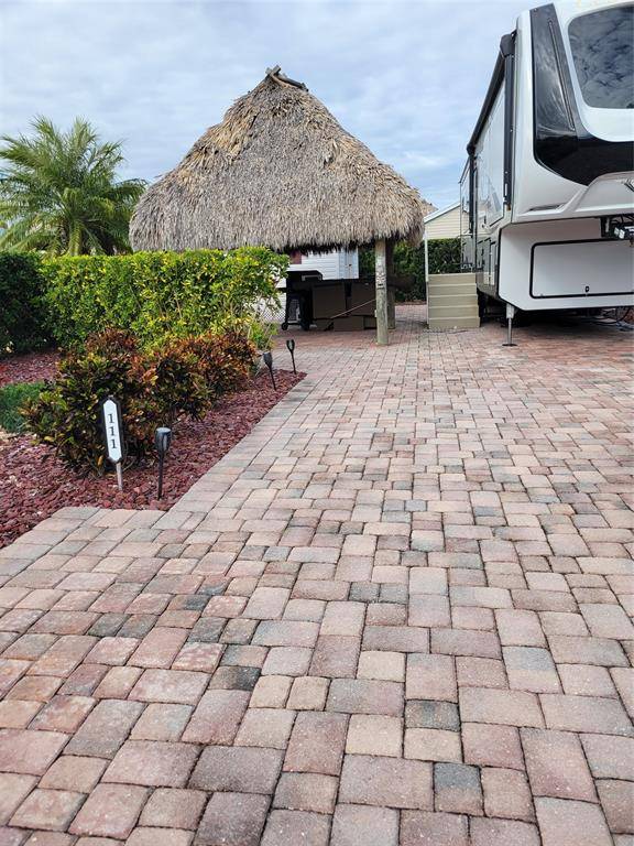 Okeechobee, FL 34974,529 SW 39th Cove