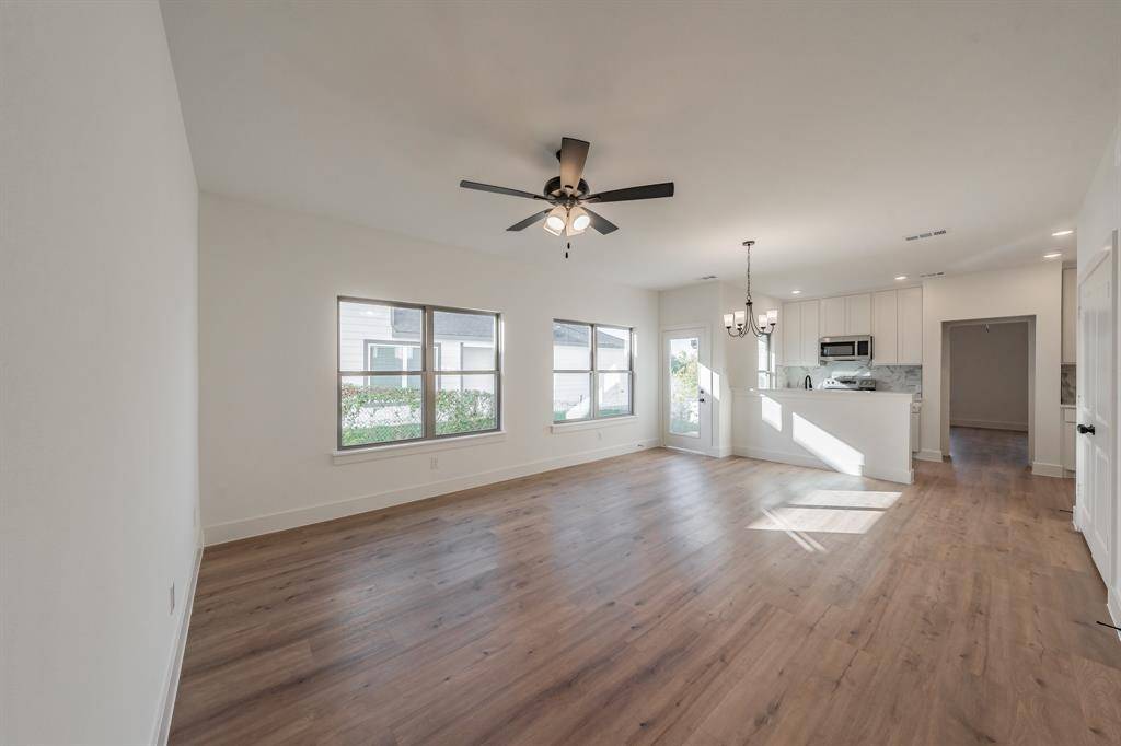 Fort Worth, TX 76115,1224 Elva Warren Street