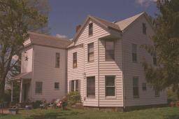 Kearny Town, NJ 07032,592 Forest St