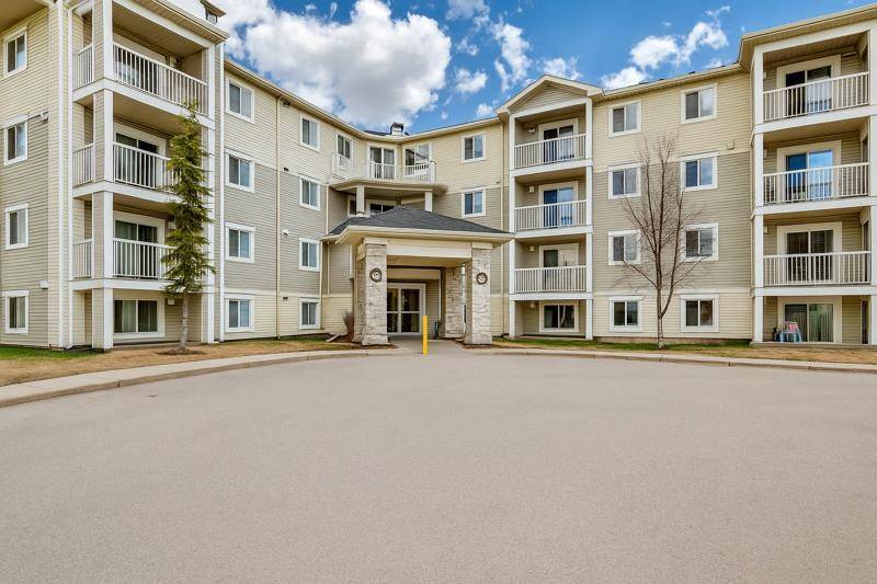 Calgary, AB T3G 0G1,1140 Taradale DR NE #1117
