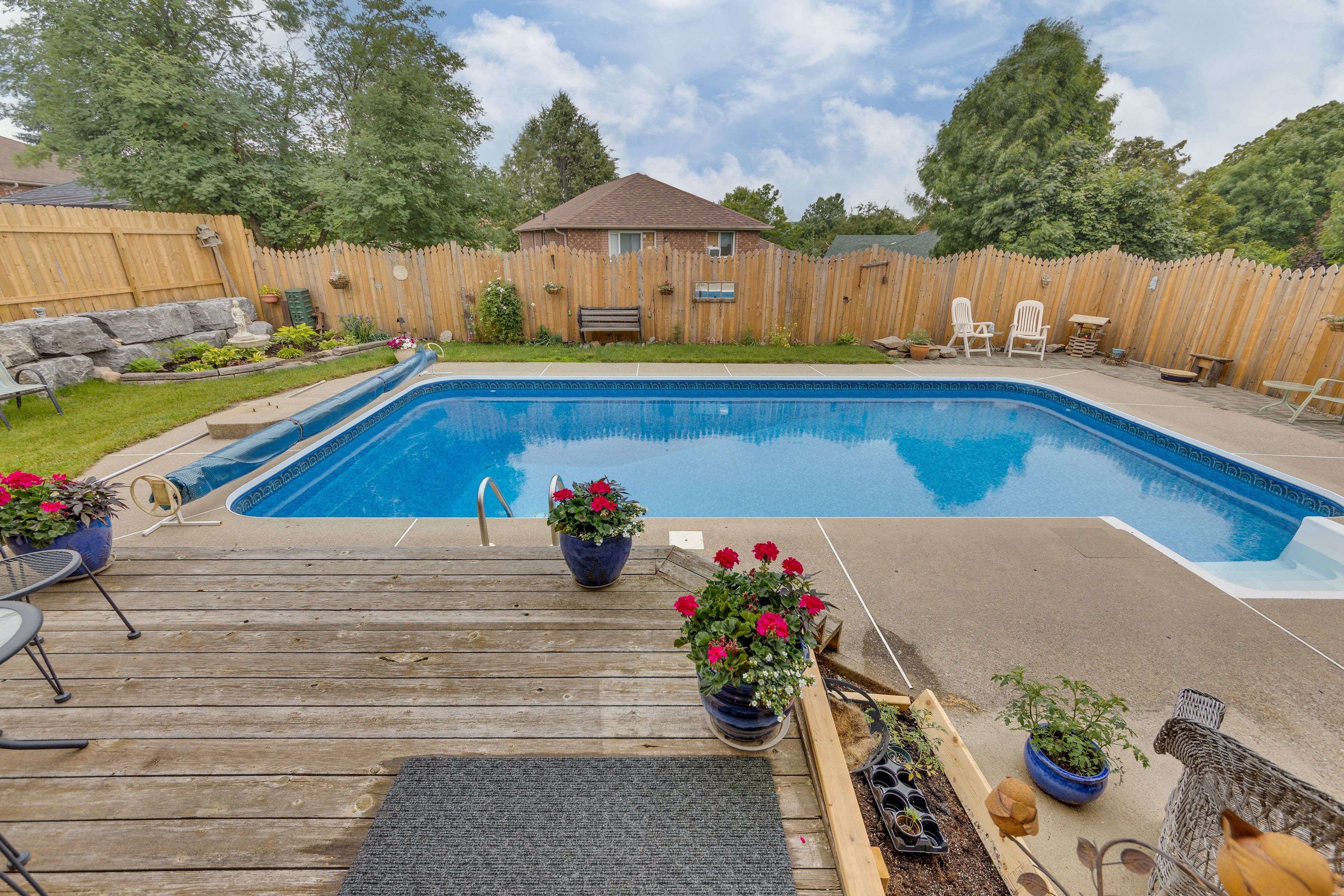 Midland, ON L4R 4N5,638 Norman CRES