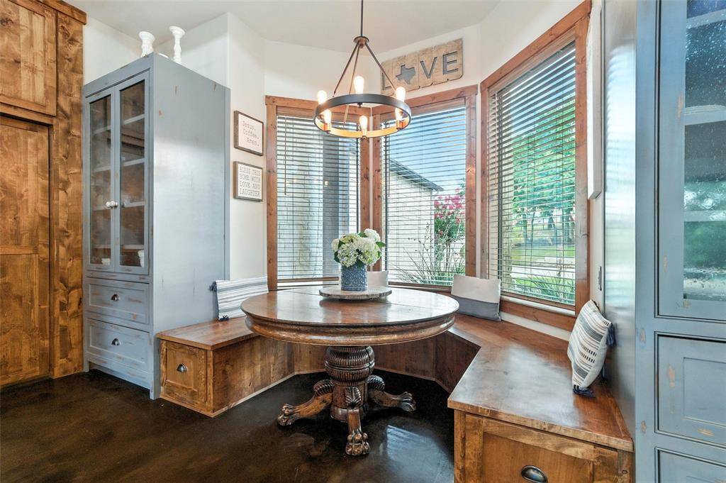 Southlake, TX 76092,700 Silver Spur Court