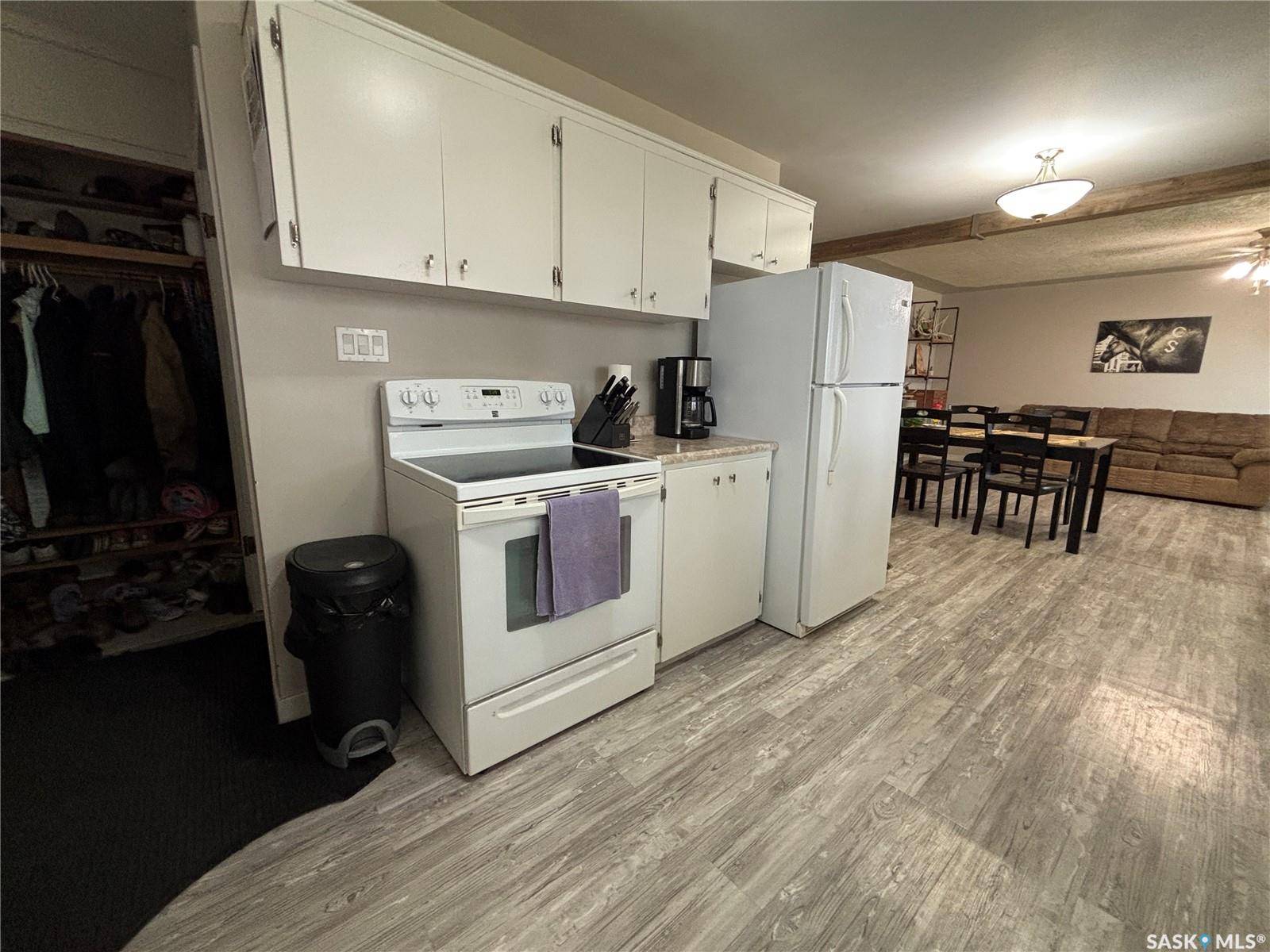 Maple Creek, SK S0N 1N0,104 Claustre AVENUE