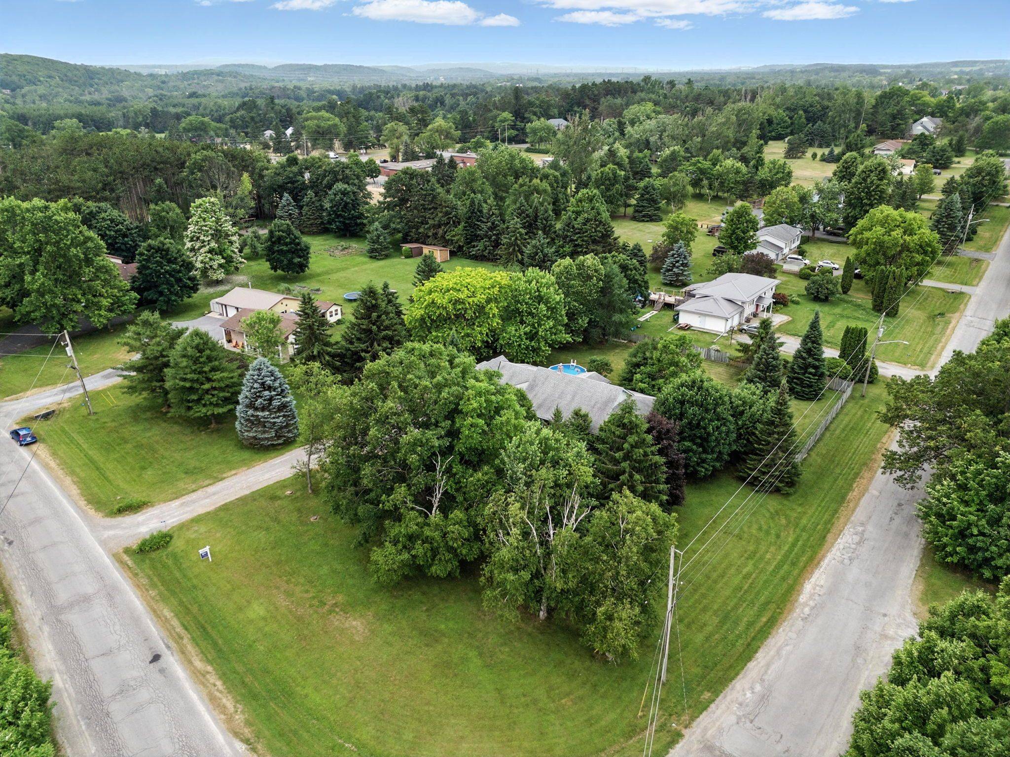 Quinte West, ON K0K 2C0,66 Zion RD