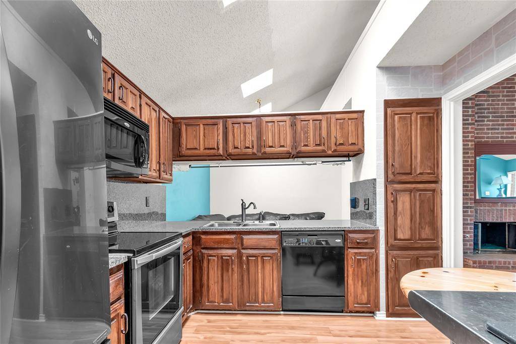 Carrollton, TX 75007,2135 Rose Cliff Lane