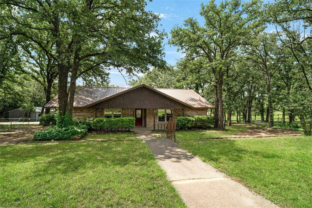Gainesville, TX 76240,8376 E US Highway 82