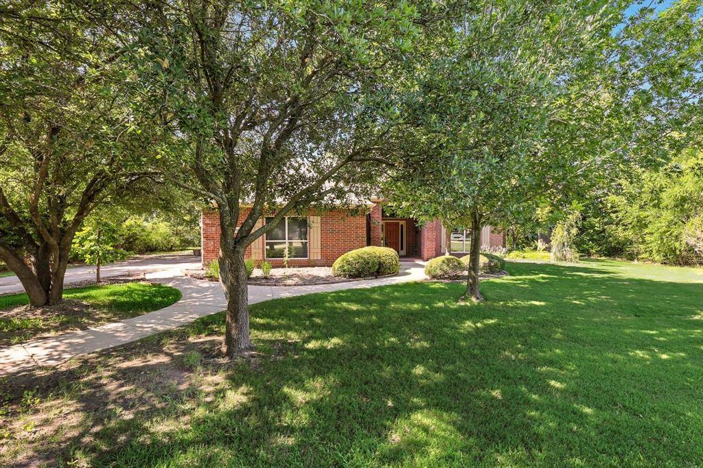 Denton, TX 76208,7500 Stallion Street