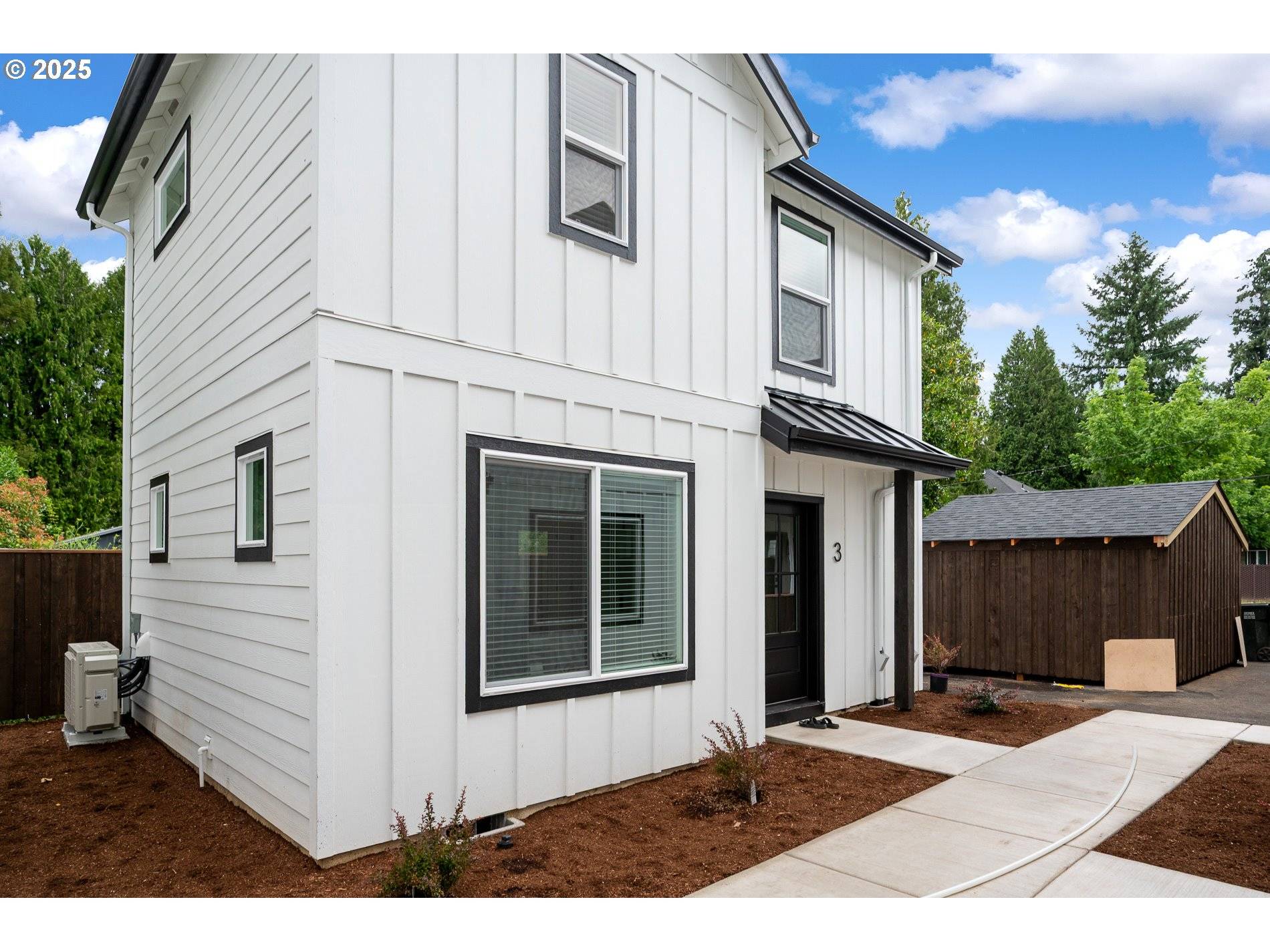 Milwaukie, OR 97222,4103 SE Olsen ST #3